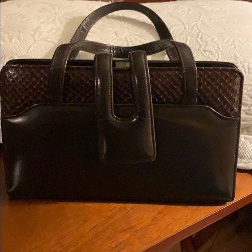Vintage brown leather purse